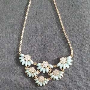 Turquois/Gold/Crystal Flower Bib Necklace – Arabella Bridal,